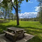 Nyaraló Au Bord De La Riviere Avec Terrasse, Internet Et Jardin - Fr-1-653-271