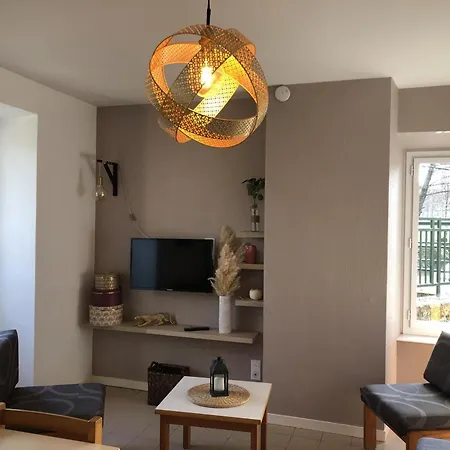 Holiday home Au Moulin: Confort Moderne Avec Terrasse Et Wifi - Fr-1-653-271