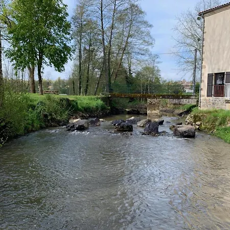 Tatil Evi Au Bord De La Riviere Avec Terrasse, Internet Et Jardin - Fr-1-653-271 *