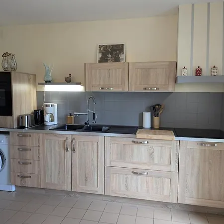 Au Moulin: Confort Moderne Avec Terrasse Et Wifi - Fr-1-653-271 Holiday home *