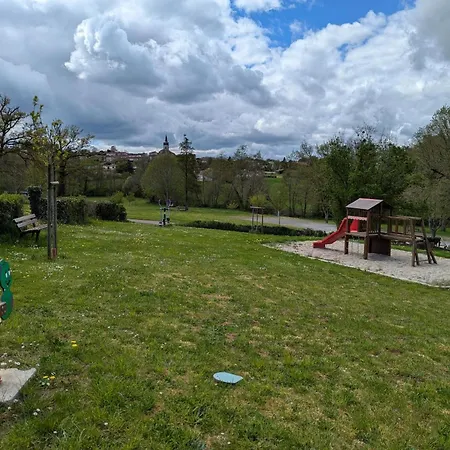Au Bord De La Riviere Avec Terrasse, Internet Et Jardin - Fr-1-653-271 *