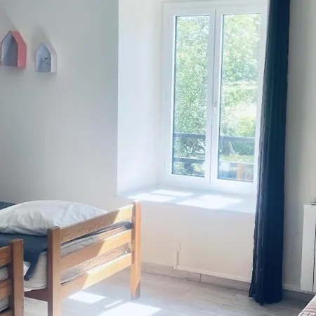 Au Bord De La Riviere Avec Terrasse, Internet Et Jardin - Fr-1-653-271