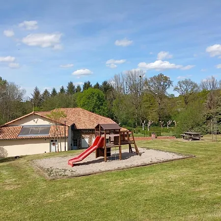 Au Bord De La Riviere Avec Terrasse, Internet Et Jardin - Fr-1-653-271 Дом отдыха *