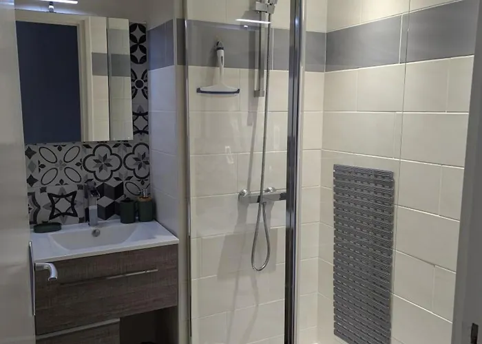 بيت للعطل Au Bord De La Riviere Avec Terrasse, Internet Et Jardin - Fr-1-653-271 *